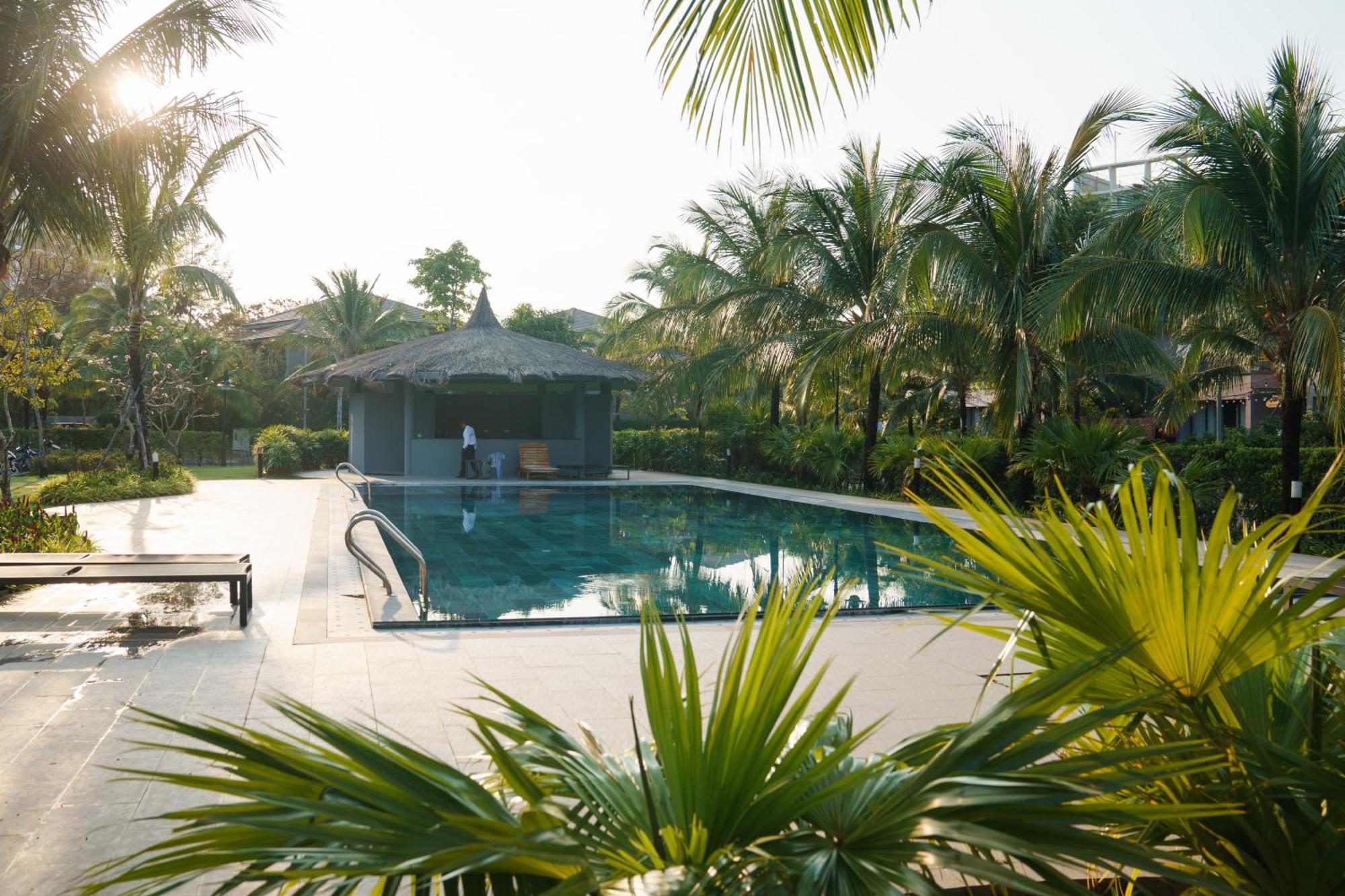 Kosmos Apart Hotel Phu Quoc - Night Market & Walkin To Beach Exterior foto