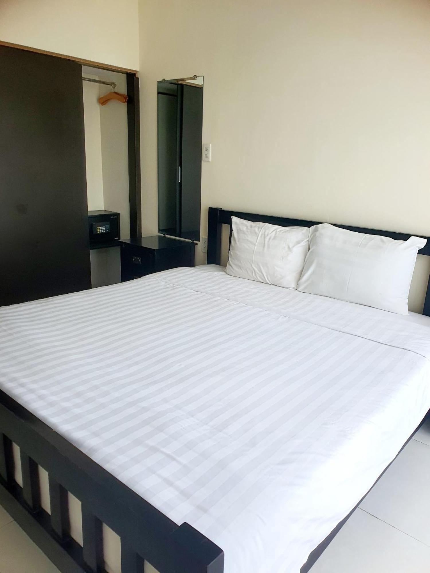 Kosmos Apart Hotel Phu Quoc - Night Market & Walkin To Beach Exterior foto